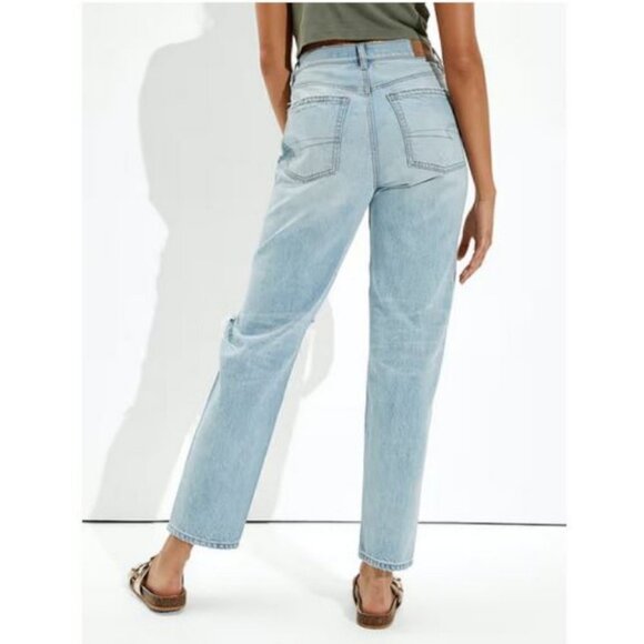 NWT American Eagle Ripped 90s Boyfriend Light Indigo High waist Distressed Jeans - Picture 3 of 16